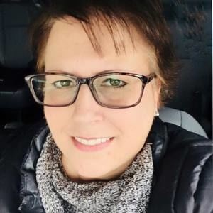 Meet your Posher, Rachel l.